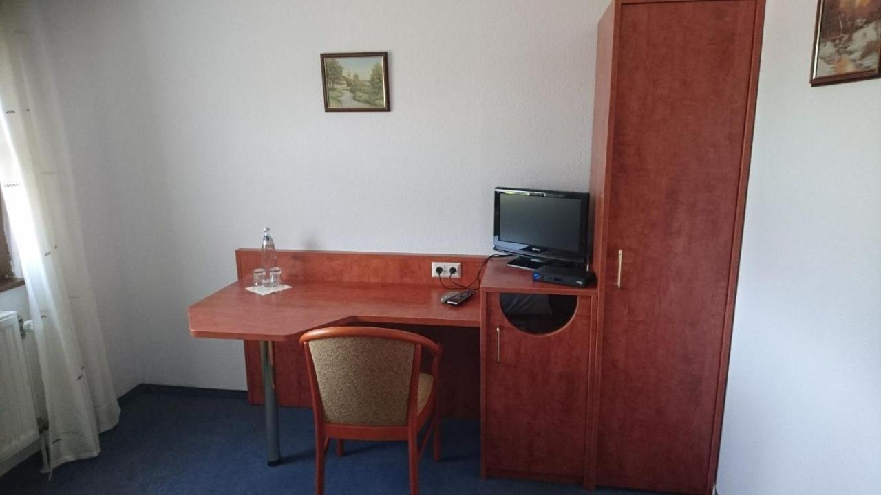 Landgasthaus Libelle Hotel Rochau ภายนอก รูปภาพ