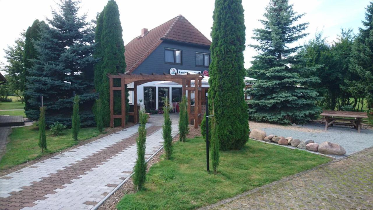 Landgasthaus Libelle Hotel Rochau ภายนอก รูปภาพ